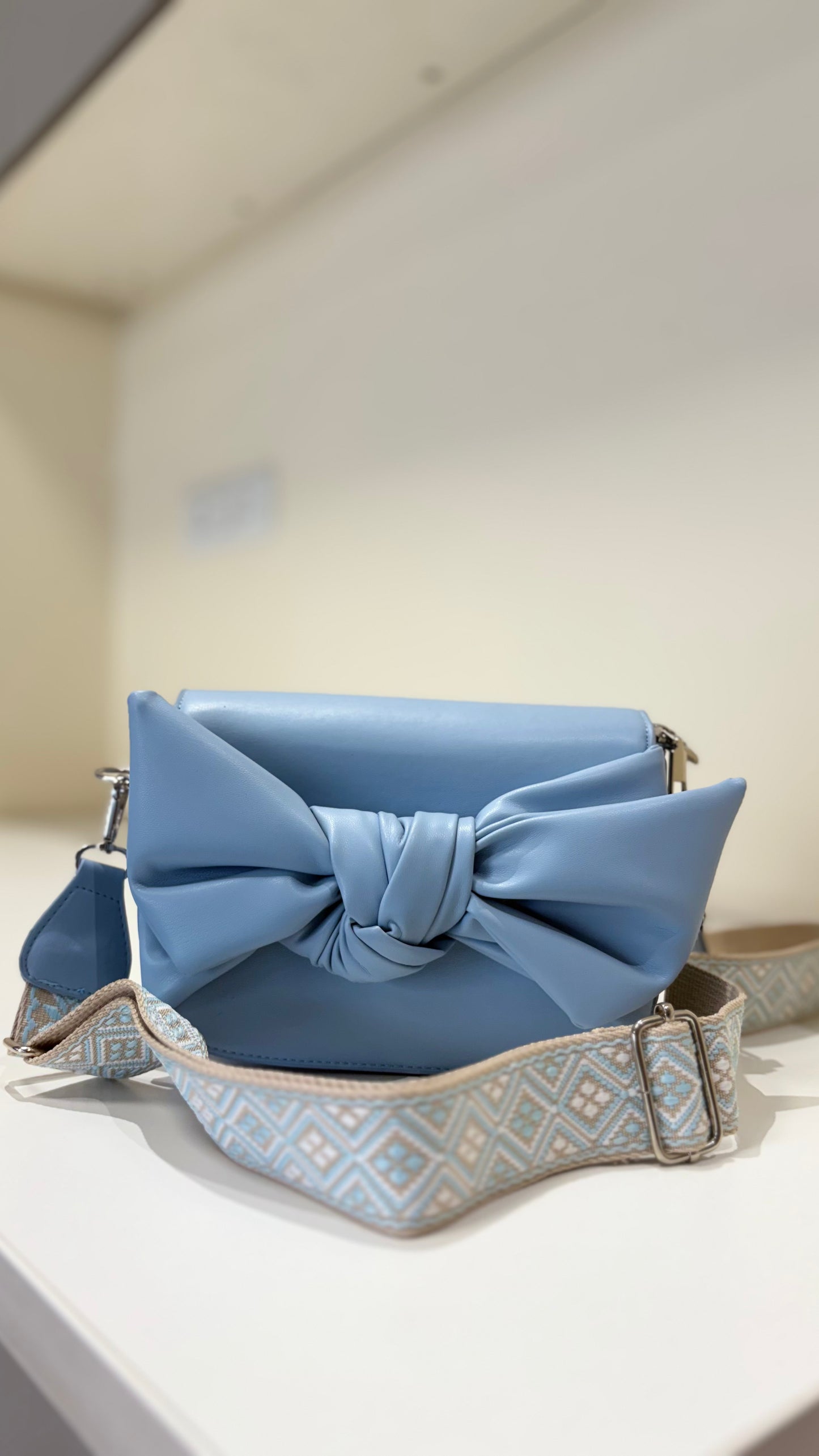 Wide Strap Bow Bag