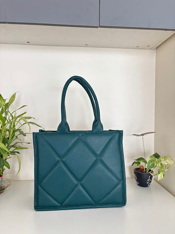 Textured Handheld Tote Bag